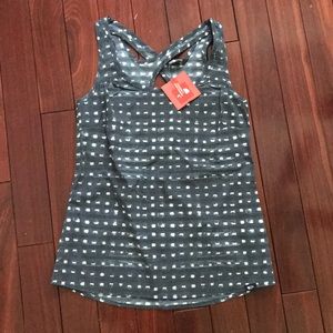 The North Face woman’s tank top, denim blue& white